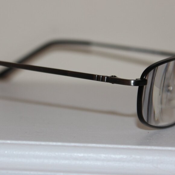 Hilco Reading Glasses +3.75 (VR105) - Picture 4 of 6